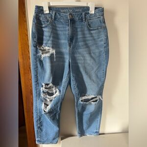 American Eagle Curvy Mom Jeans